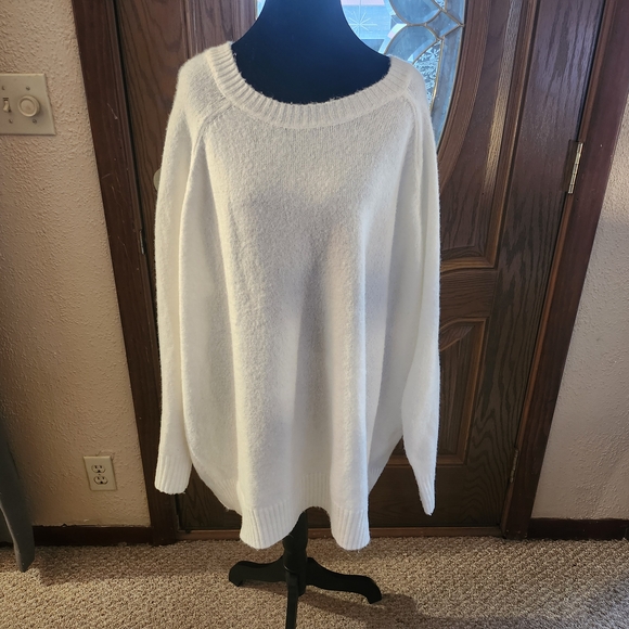 Torrid Cozy White Women's Sweater - Picture 1 of 4